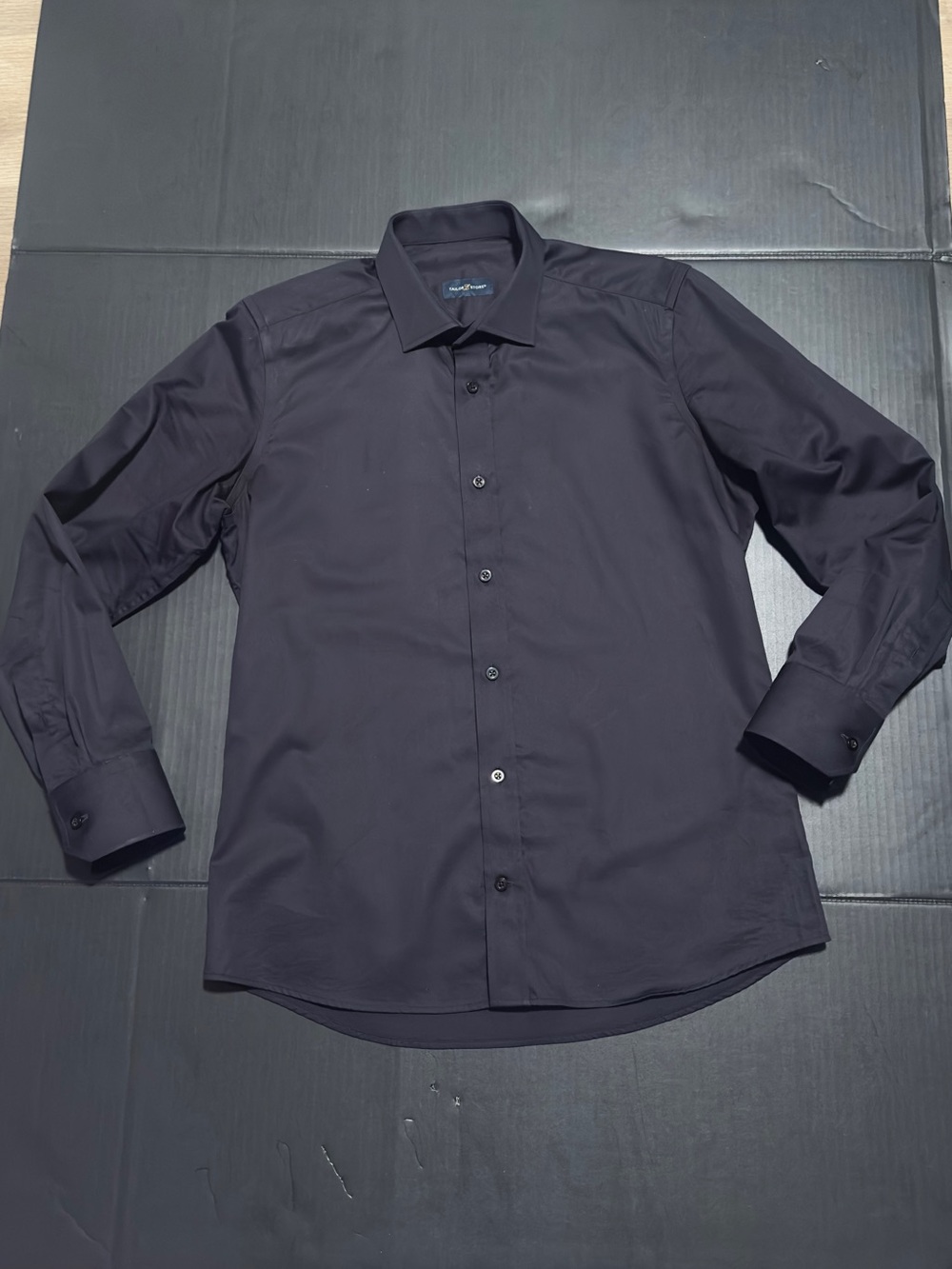 Men's Dress Shirt in Black — Classic Spread Collar